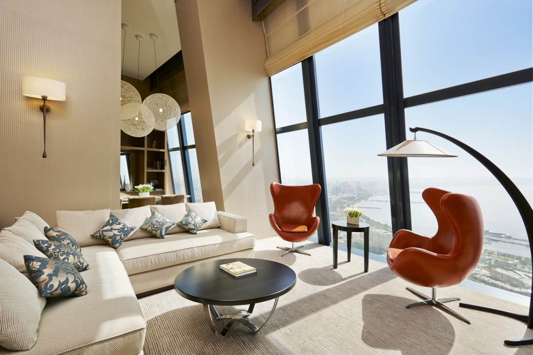 Fairmont Baku Flame Towers 12/76