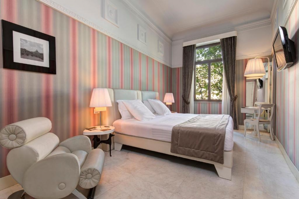Grand Hotel Palace Rome 20/90