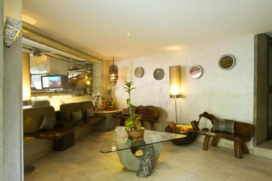 Hotel Le Sutra Hotel, Khar, Mumbai 30/60