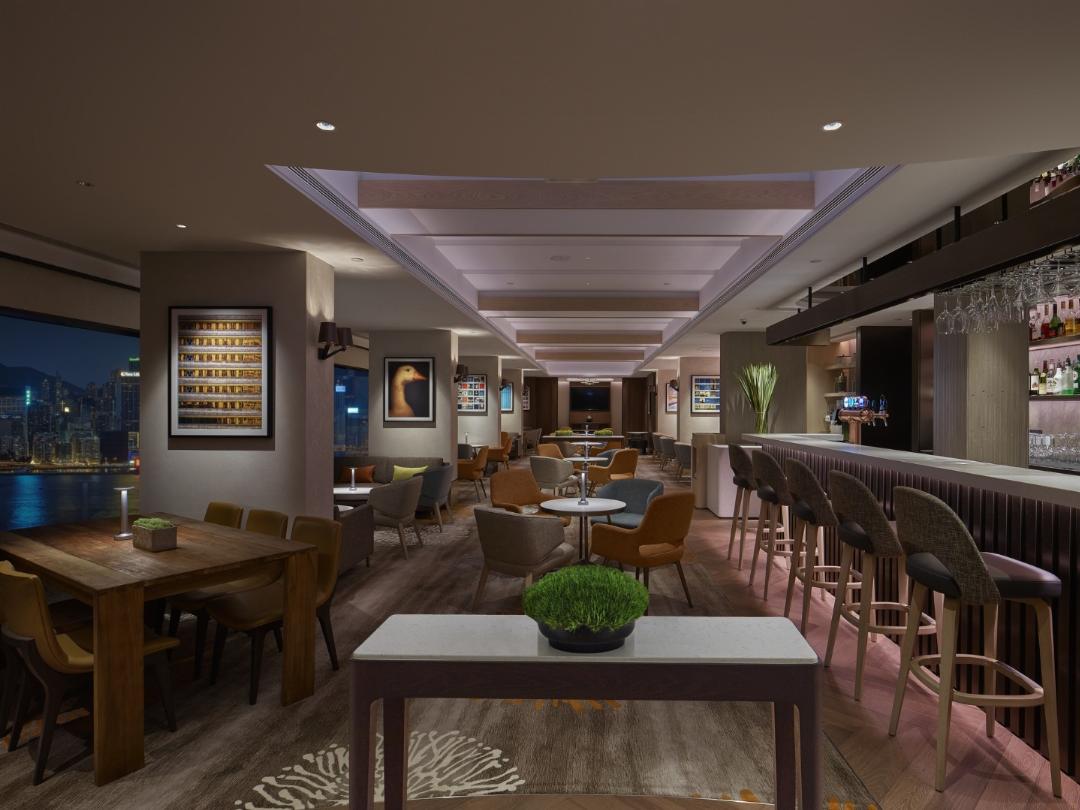 New World Millennium Hong Kong 58/77