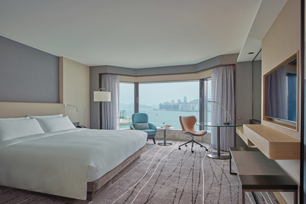 New World Millennium Hong Kong 12/77