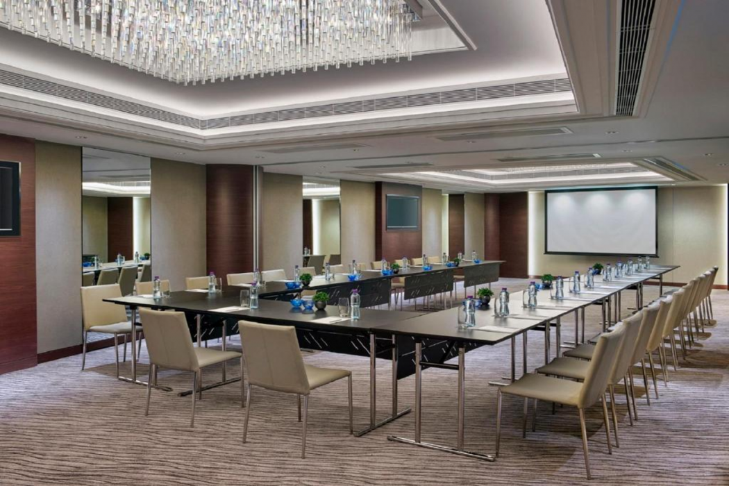 New World Millennium Hong Kong 40/77
