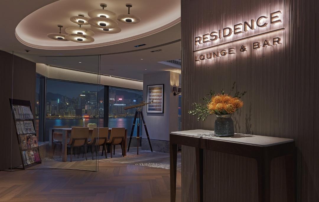 New World Millennium Hong Kong 55/77