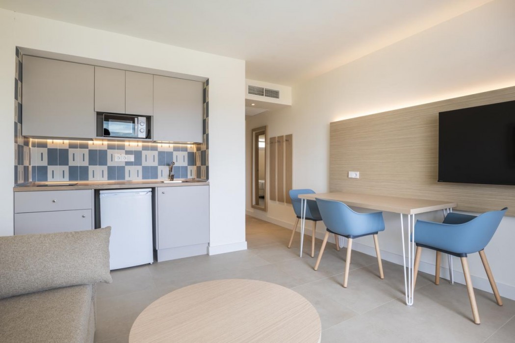 A10 Sol De Alcudia Apartments 24/72