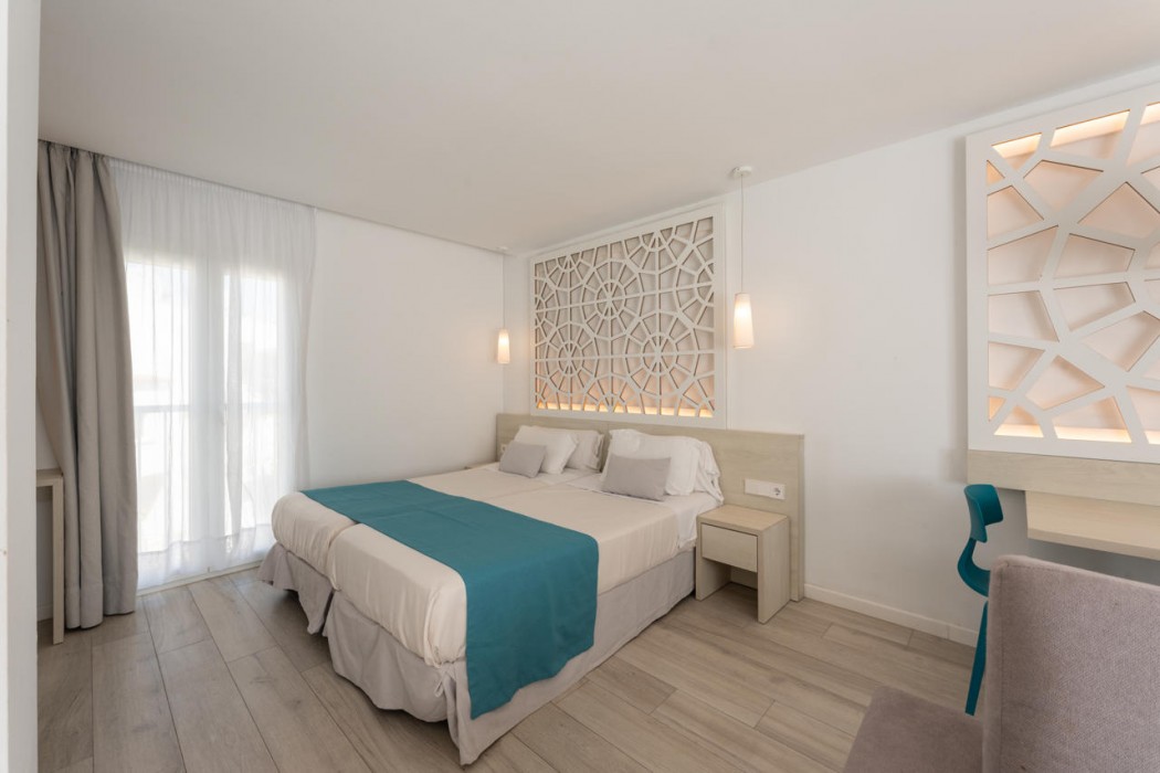 Hotel Club Es Talaial 20/68