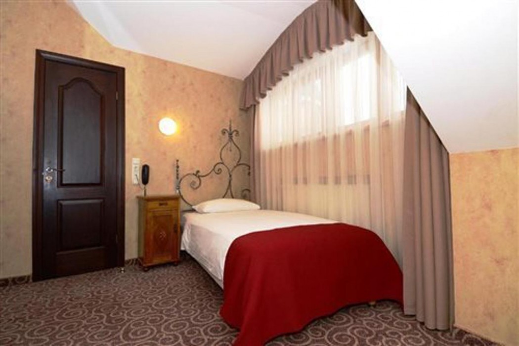 Justus Hotel 14/60