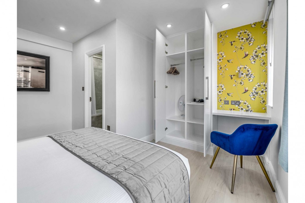 Chelsea Cloisters Serviced Apartments 55/121