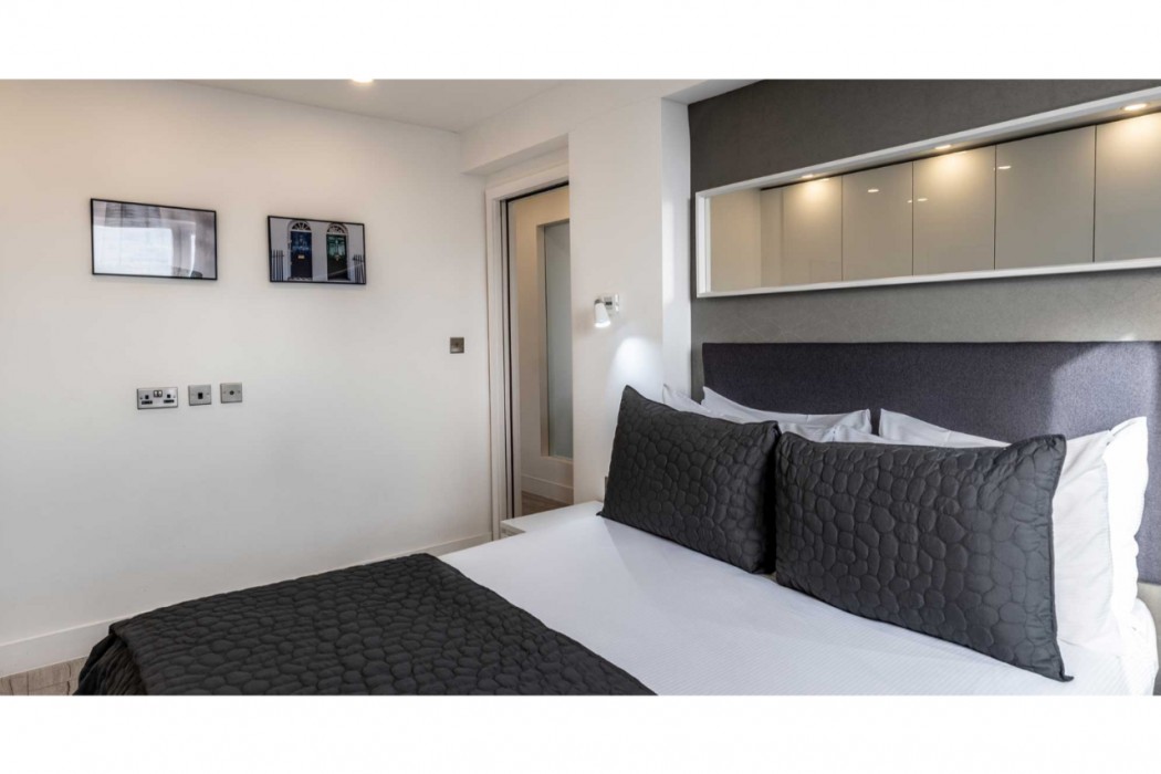 Chelsea Cloisters Serviced Apartments 39/121