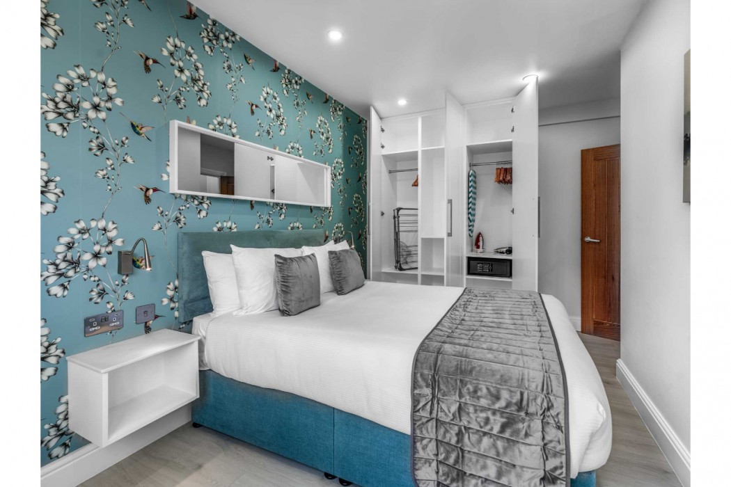 Chelsea Cloisters Serviced Apartments 73/121