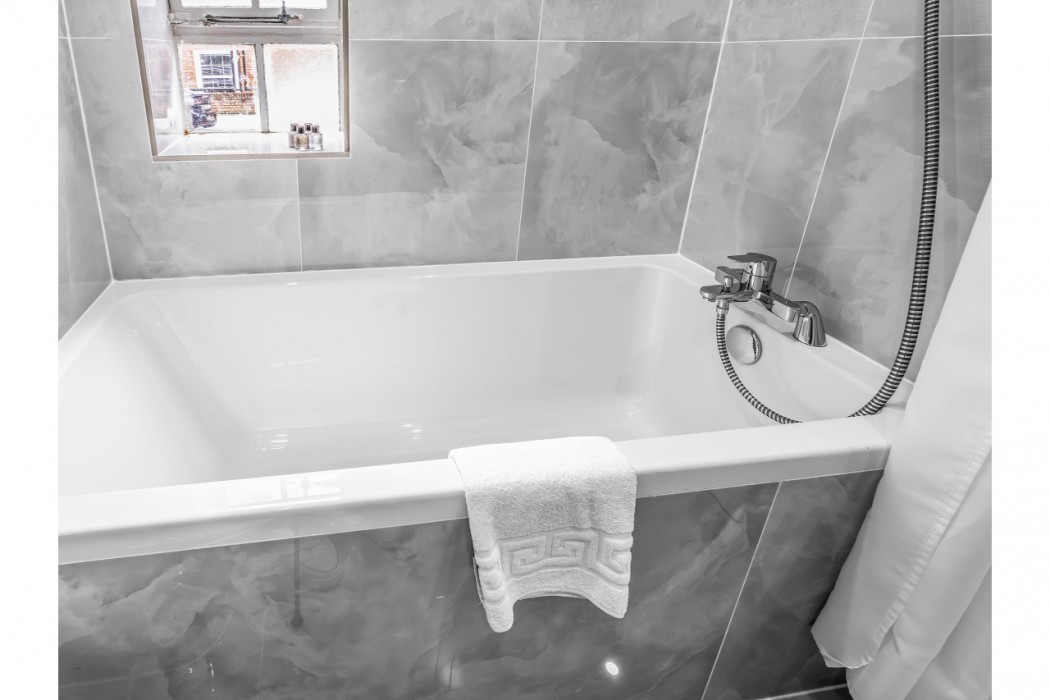 Chelsea Cloisters Serviced Apartments 18/121