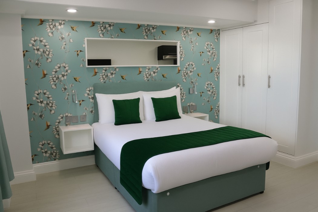 Chelsea Cloisters Serviced Apartments 82/121