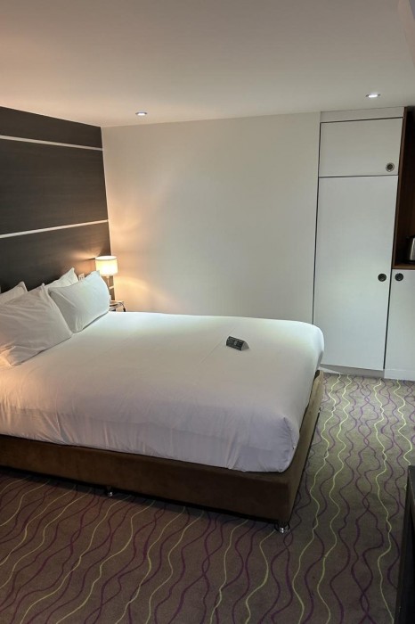The Wesley Hotel London 53/75