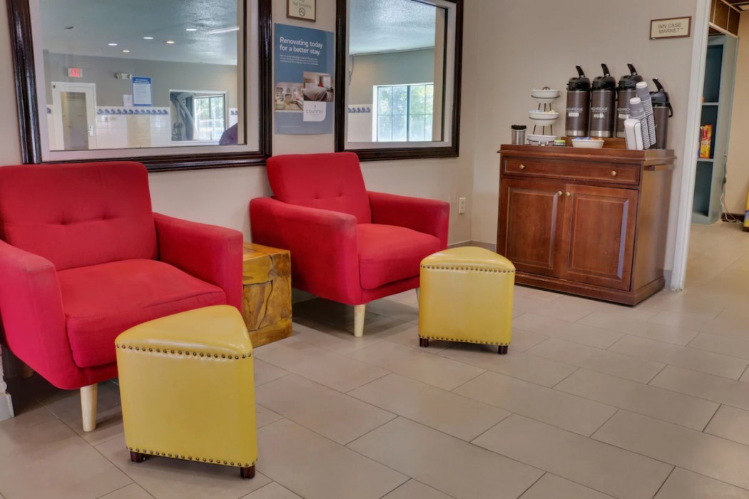 Country Inn & Suites by Radisson, Savannah Southside 10/67