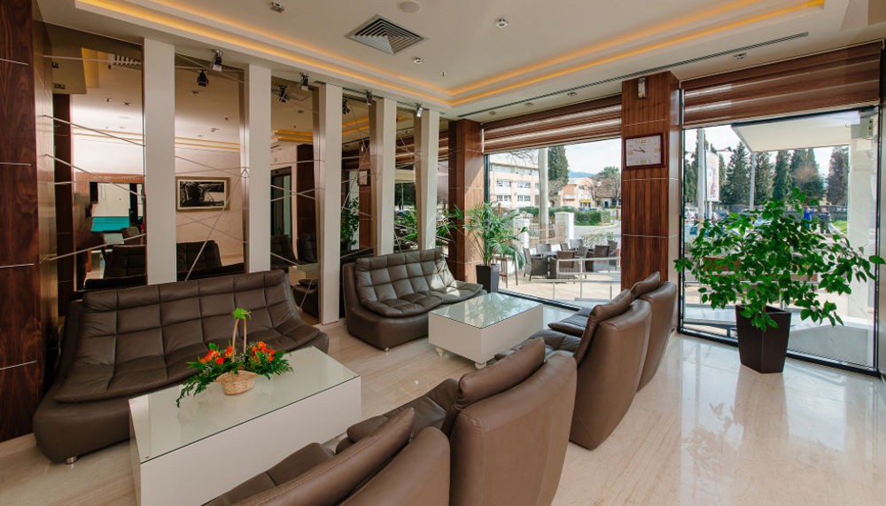 Hotel New Star 8/54