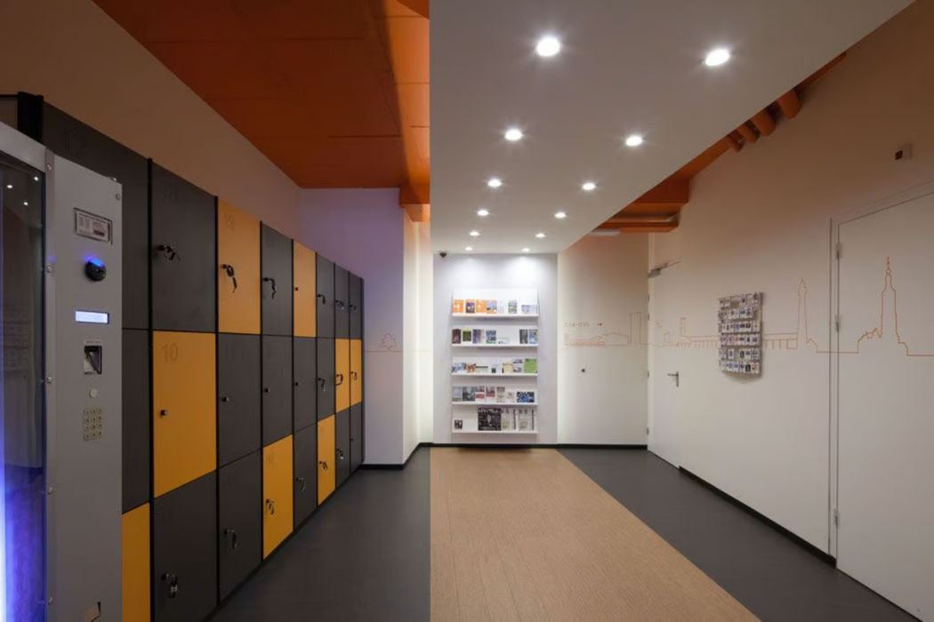easyHotel The Hague City Centre 13/17