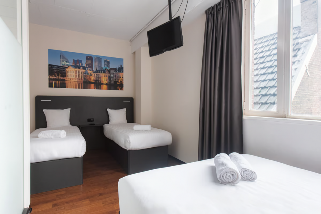 easyHotel The Hague City Centre 7/17