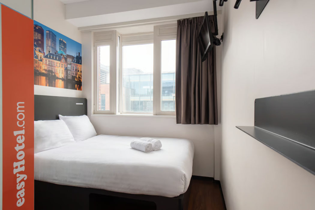 easyHotel The Hague City Centre 6/17