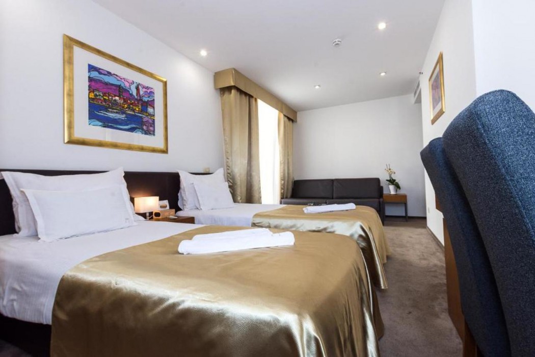 Hotel Marul 31/80
