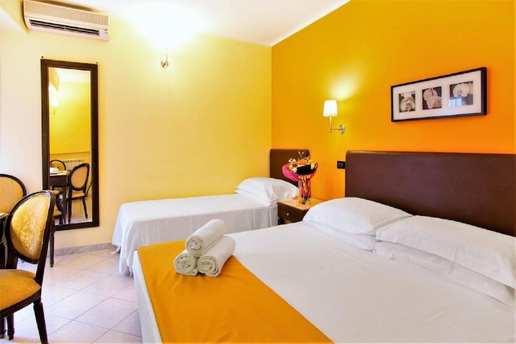 Tuscolana Hotel 9/16