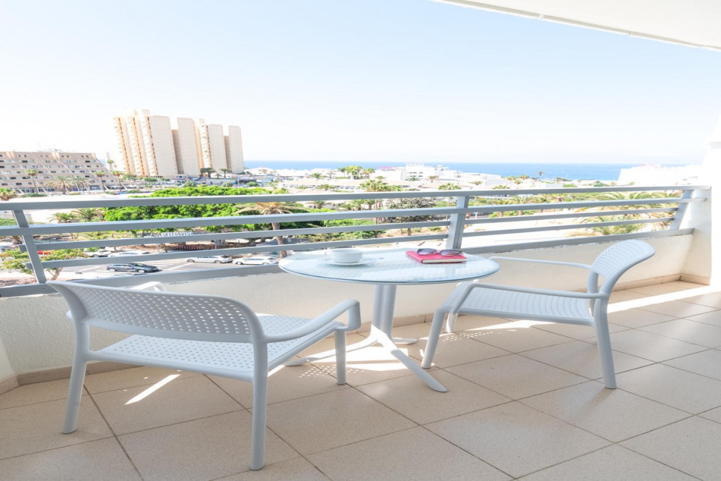 Ole Tropical Tenerife Adults Only 27/67