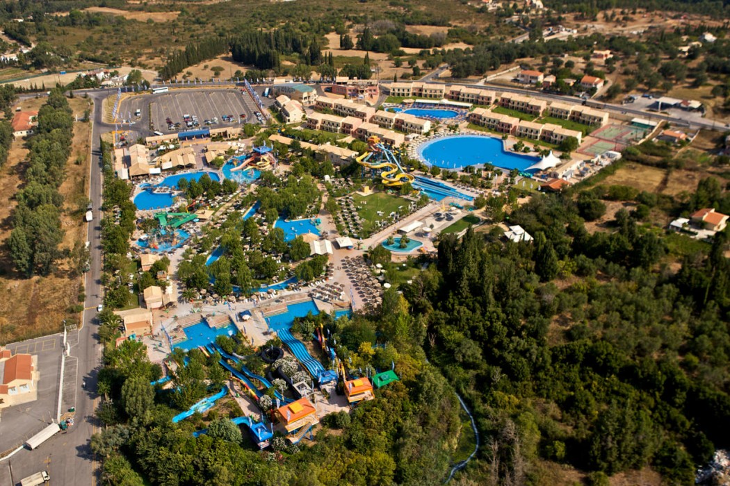 Aqualand Resort in Parelia