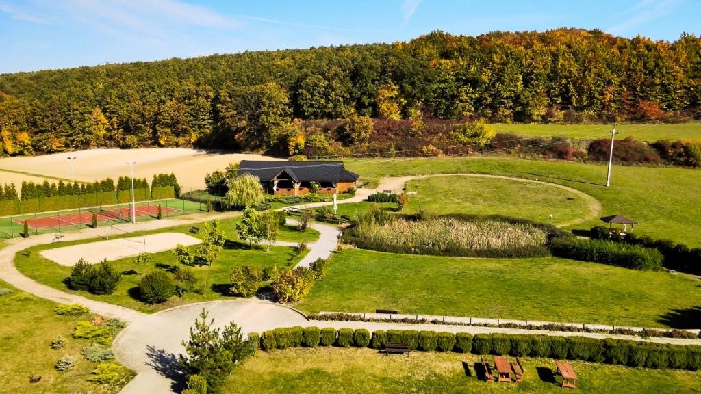 Doslonce Resort Wellness & Farm in RACLAWICE