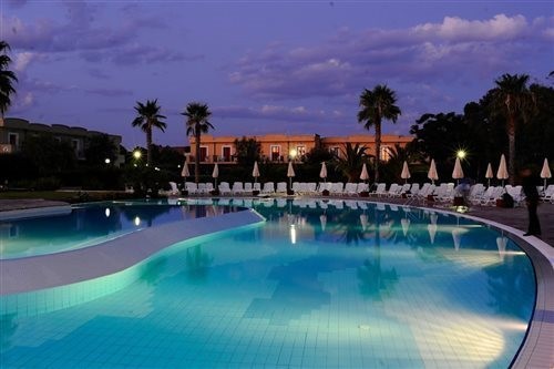 Serene Resort 10/17