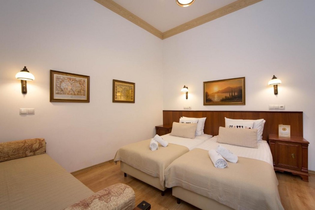 Ventus Rosa Self Service Apartments 10/31