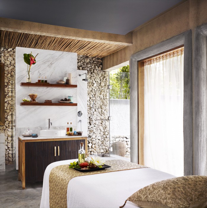 Taj Coral Reef Resort and Spa 50/85
