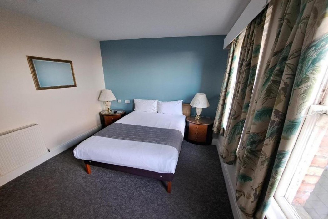 Scarisbrick Hotel Southport 14/63