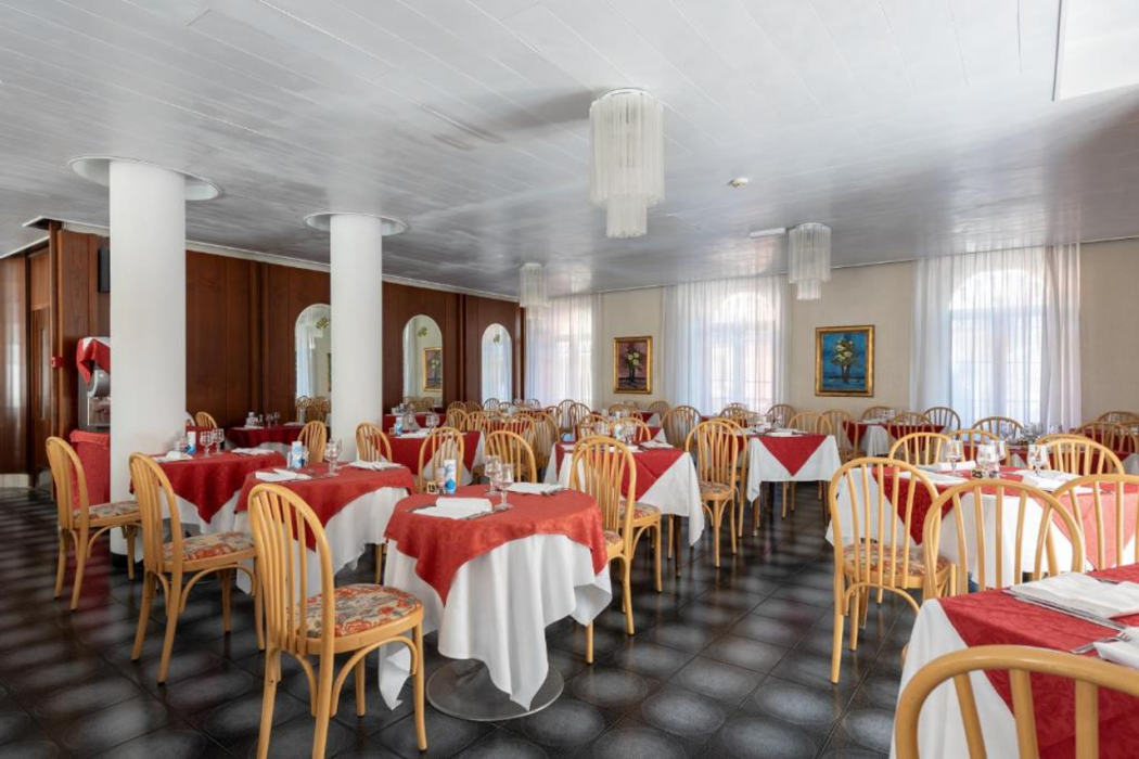 Hotel Malcesine 42/62