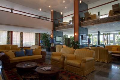 Hotel Excelsior 3/22