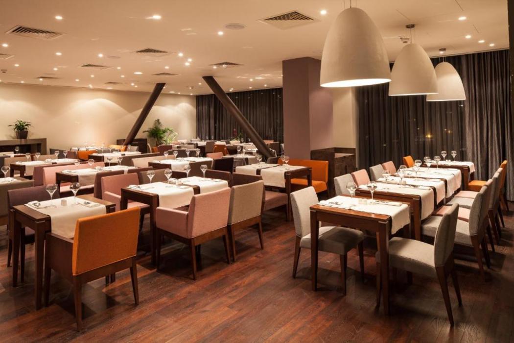 Kronwell Brasov Hotel 24/36