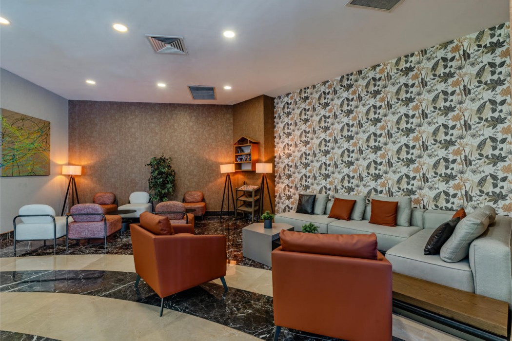 Ramada Plaza by Wyndham Izmir 24/65
