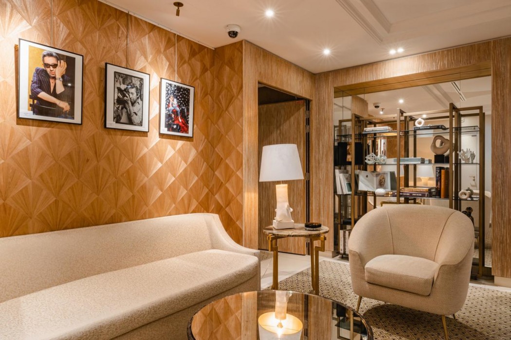 Lobby at Madison Hotel, PARIS