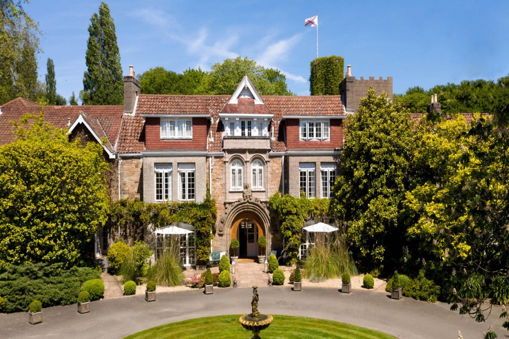 Longueville Manor 6/69