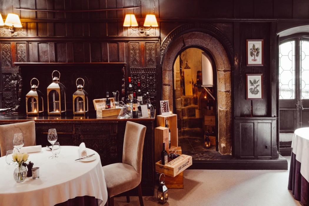 Longueville Manor 40/69