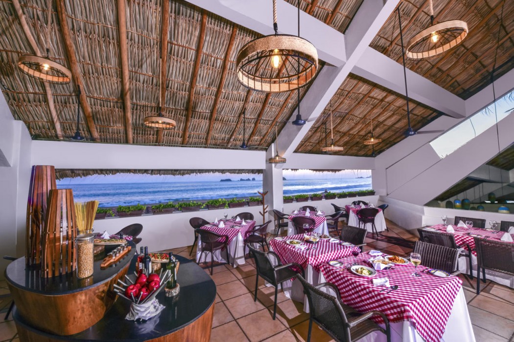 Krystal Ixtapa All Inclusive 48/76
