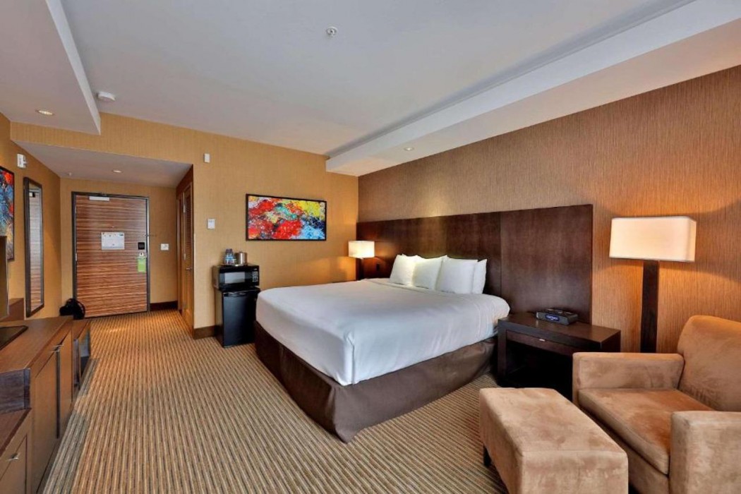 Radisson Hotel & Convention Center Edmonton 16/59