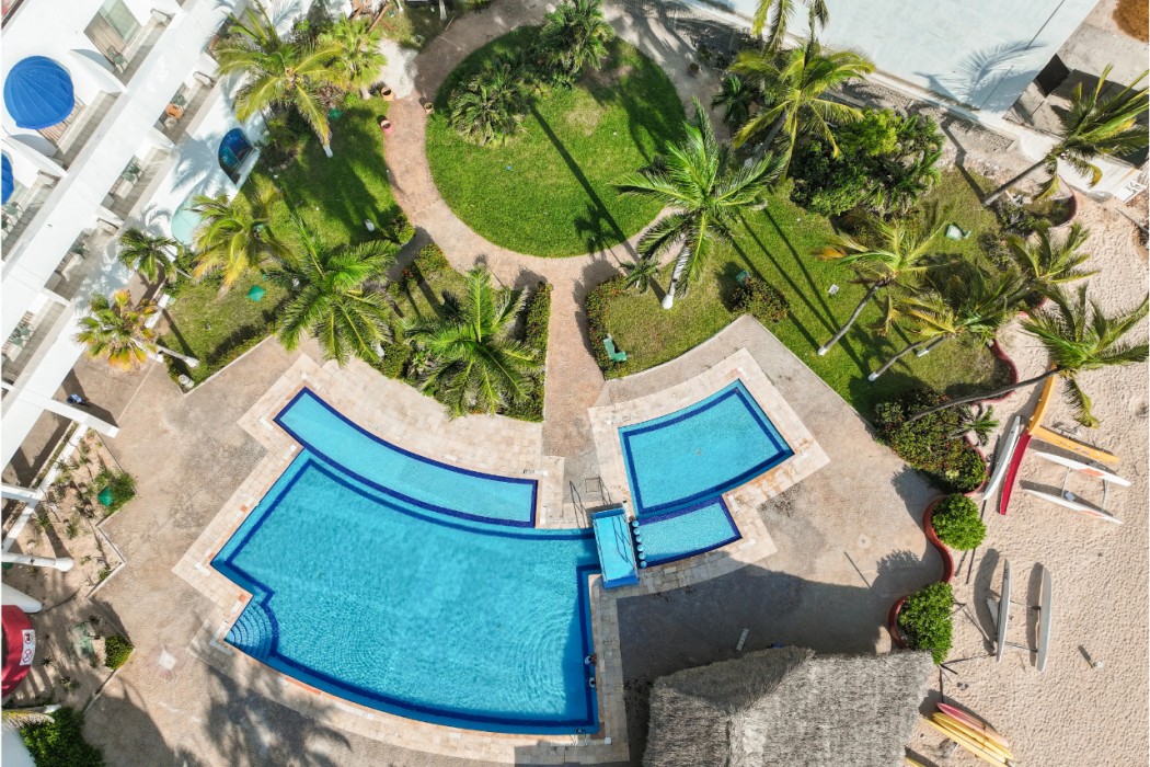 Sunset Palace Beach Hotel 4/51