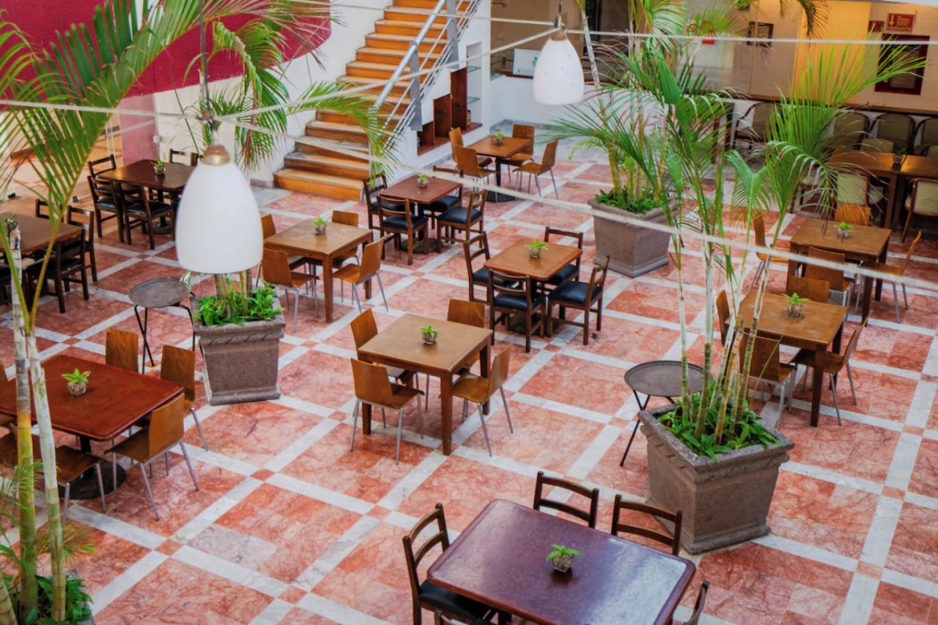 Sunset Palace Beach Hotel 40/51