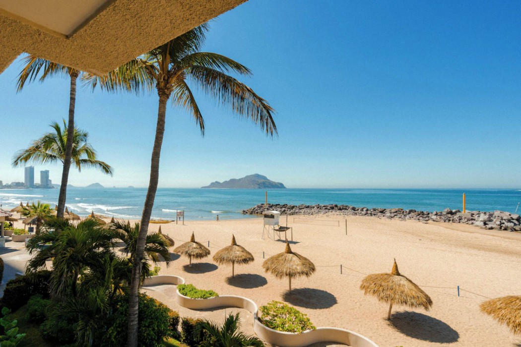 Sunset Palace Beach Hotel 26/51