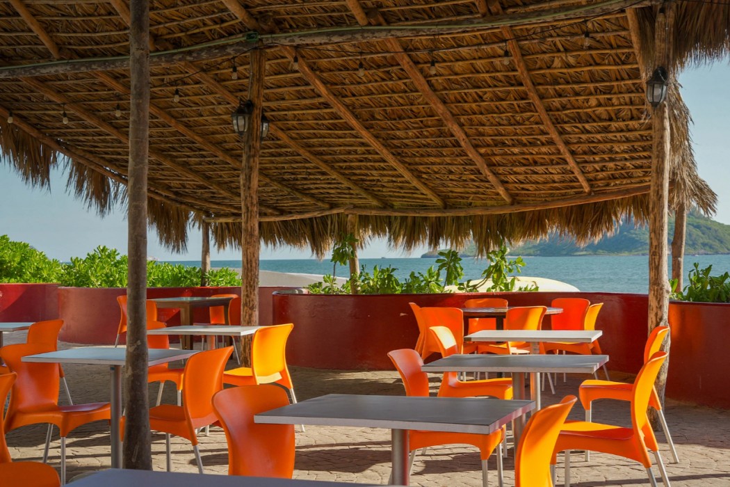 Sunset Palace Beach Hotel 24/51