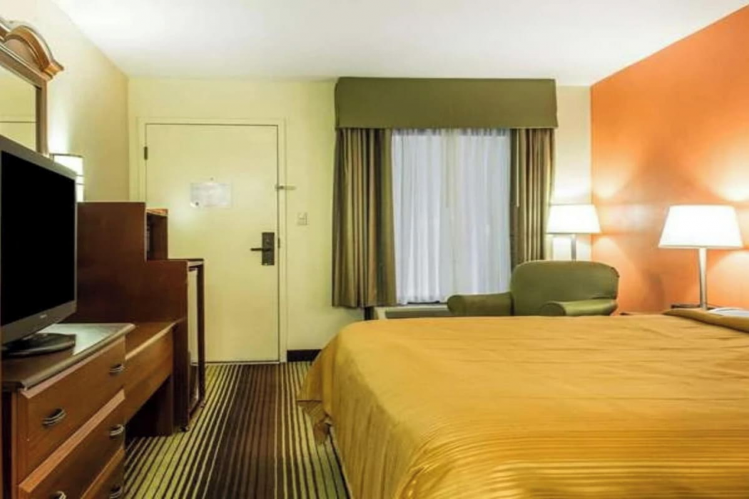 Room at Townhouse Winston Salem - University, WINSTON SALEM - NC