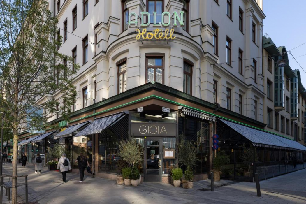 Elite Hotel Adlon 2/28