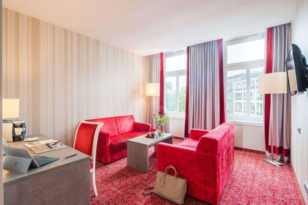 Steigenberger Hotel Bielefelder Hof 8/67