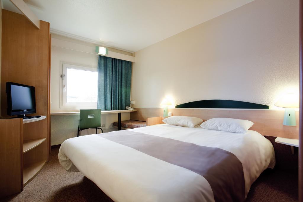 Ibis Fulda 12/53
