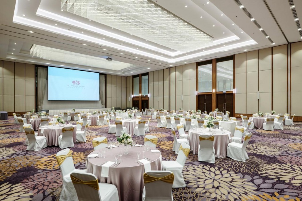 TK. Palace Hotel & Convention Bangkok 96/160