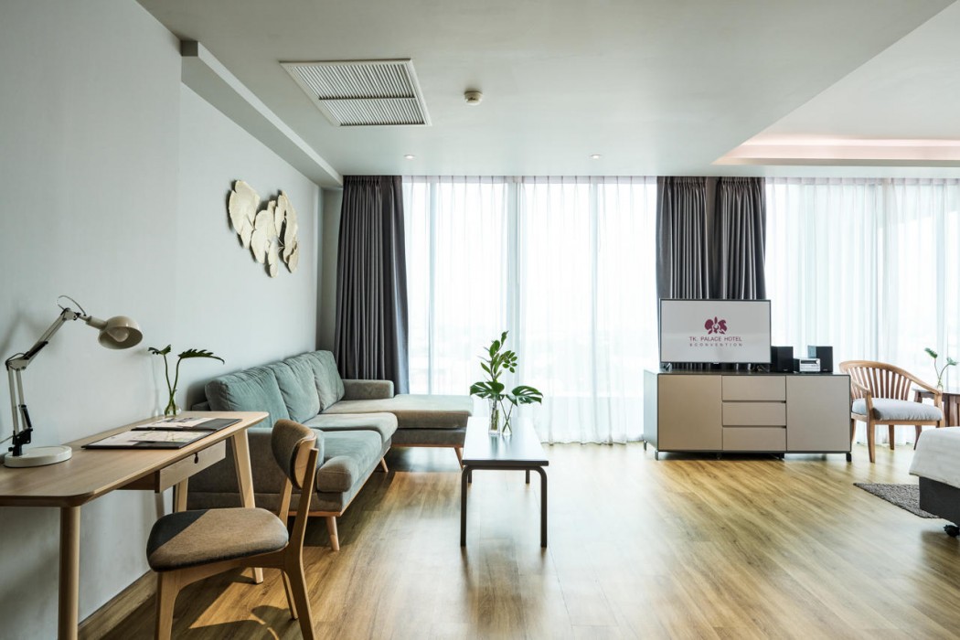 TK. Palace Hotel & Convention Bangkok 53/160