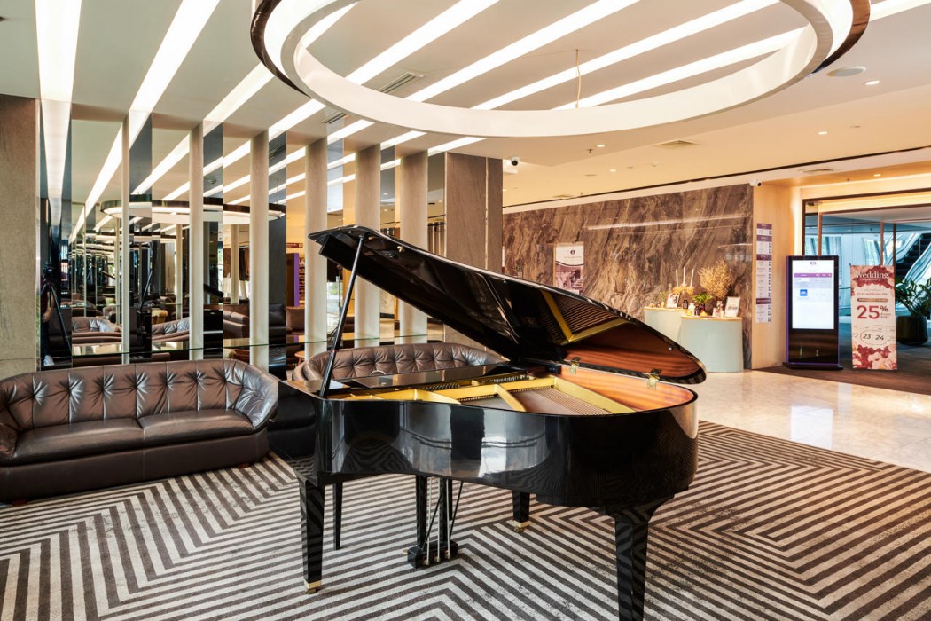 TK. Palace Hotel & Convention Bangkok 128/160